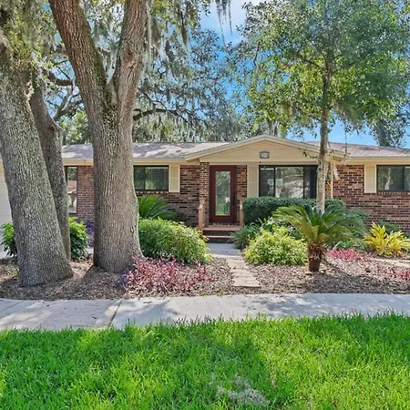 Shady Oaks Vila